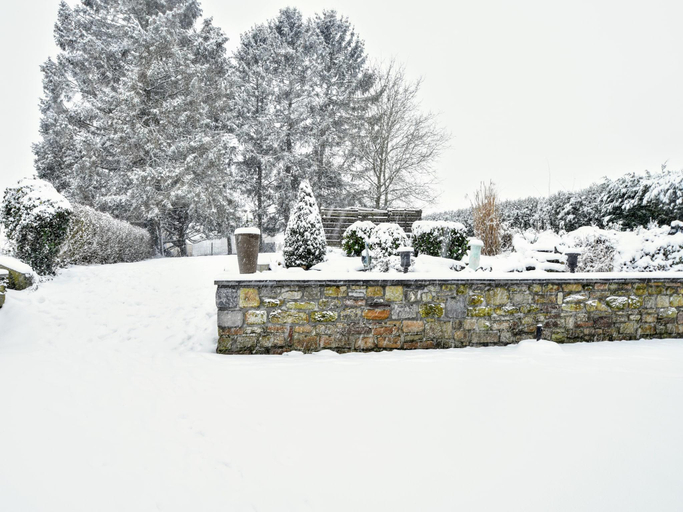 Others 5, Luxury Pool Villa in Goesnes, Namur