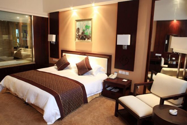 Bedroom 3, Shexian Hotel, Huangshan