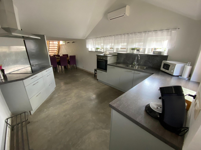Others 5, Spacious chalet in Jalhay with jacuzzi, Liège