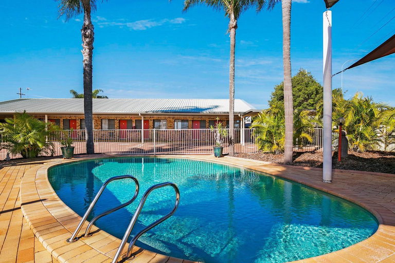 Sport & Beauty, Sunray Motor Inn, Toowoomba - North-West