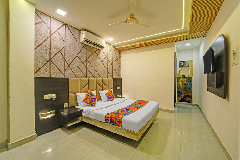 Bedroom 1, FabHotel Alexa, Bhanpur, Bhopal