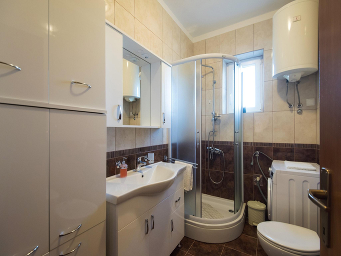 Bathroom 4, Holiday Home near Zadar with Private Pool, Posedarje
