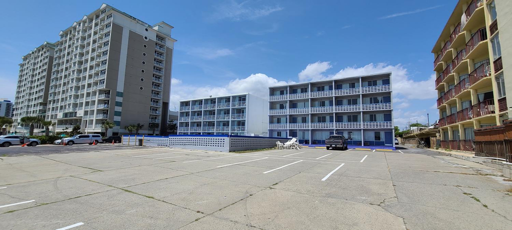 Others 4, Oceanfront Twilight Surf Hotel, Horry