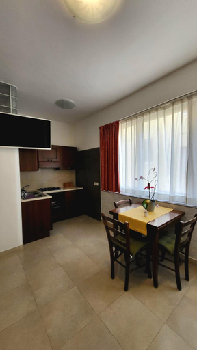 Kitchen 4, Brother's home Sorrento, Napoli