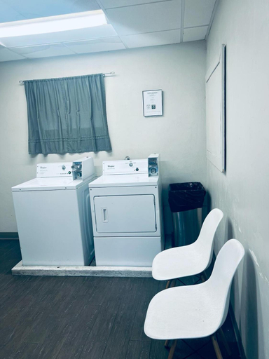 Bathroom 5, Baymont by Wyndham Durango, La Plata