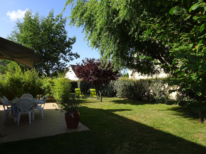 Others 4, Holiday Home in Rhuys near Plage de Rouvran, Morbihan