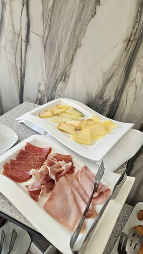 Food & Drinks 2, DADA Suites and sea, Campobasso