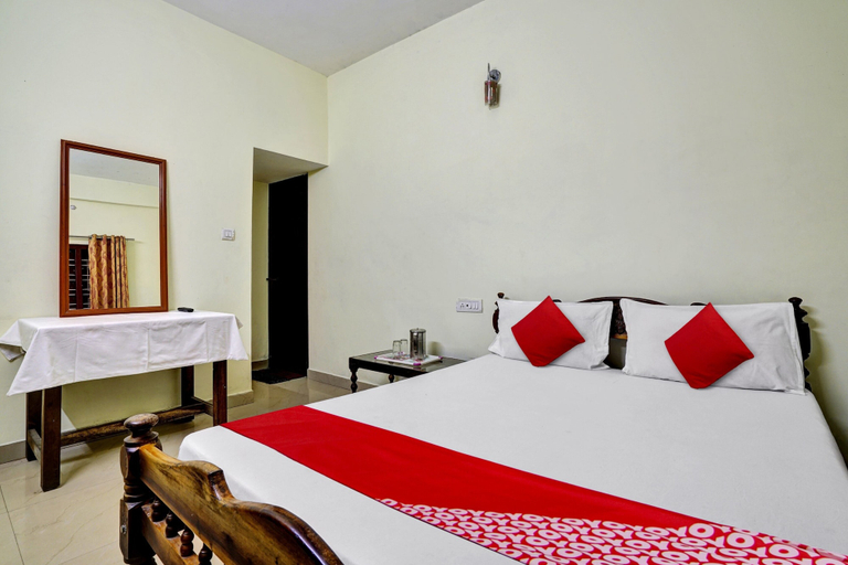 Others 3, Ammu Cottage, Idukki