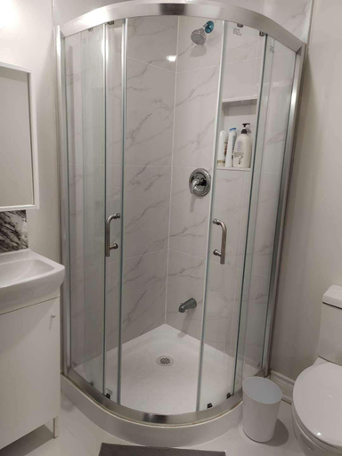 Bathroom 4, Ivy Den, Halton
