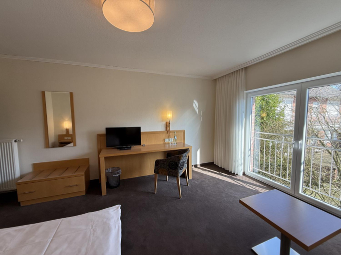 Bedroom 2, Hotel Restaurant Brinckwirth, Steinfurt