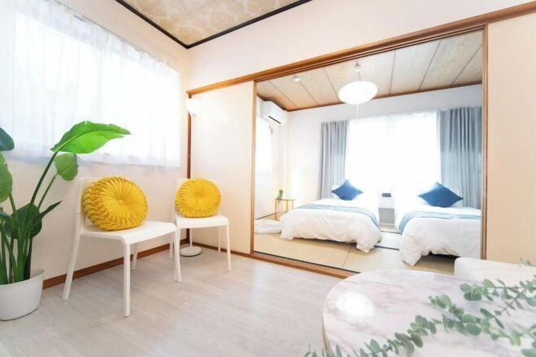 Bedroom 2, Suzuka Smile Room, Yokkaichi