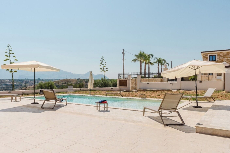 Sport & Beauty 5, VILLA CON PISCINA, Palermo