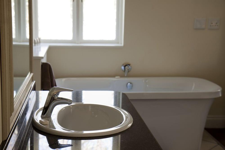 Bathroom 4, Melrose Place Boutique Hotel, City of Johannesburg