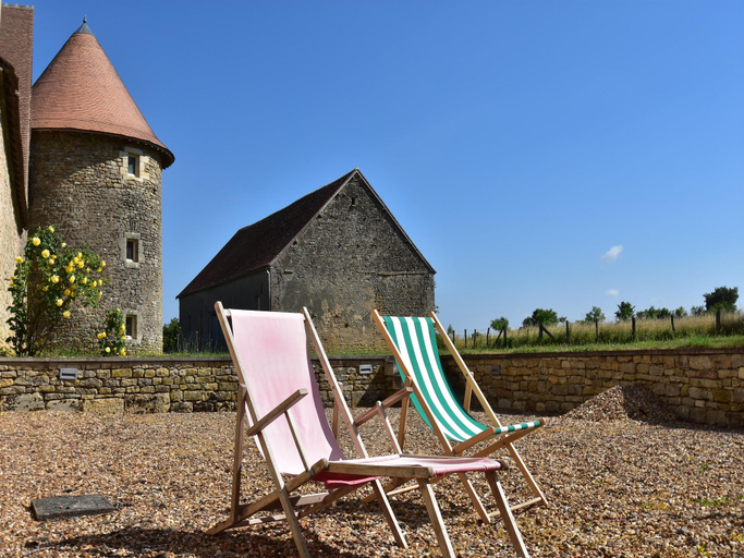Others 3, Mansion in Burgundy near Morvan Natural Park, Nièvre