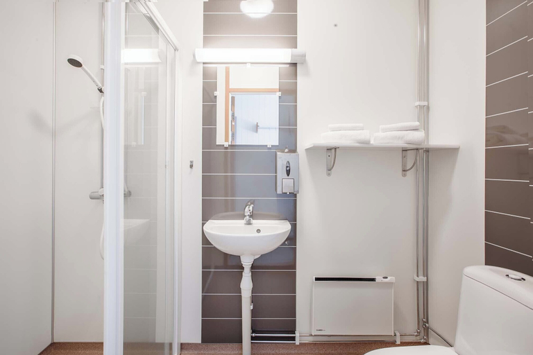 Bathroom 3, Slobrua Riggen, Sør-Odal