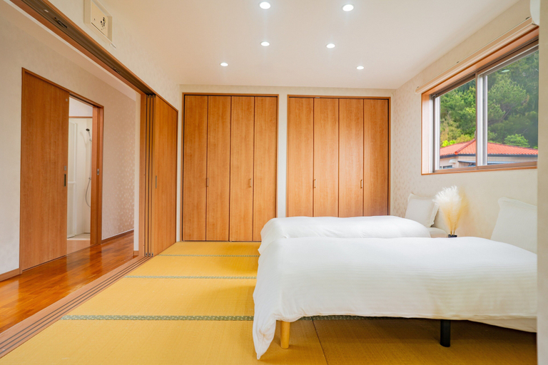 Bedroom 2, Yamagata Ryukyu Hatago Onnason, Onna