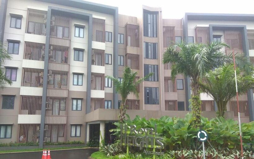 Exterior & Views, Comfort 1Br At Royal Heights Apartment, Bogor
