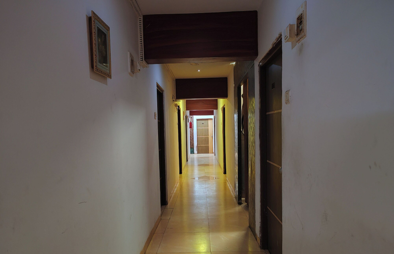 Others 5, Hotel Kolkar, Raigarh