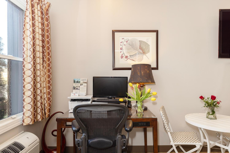 Public Area 2, Brinton Suites, Delaware