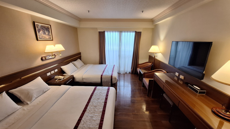 Bedroom 4, Cheng Pao Hotel, Nantou