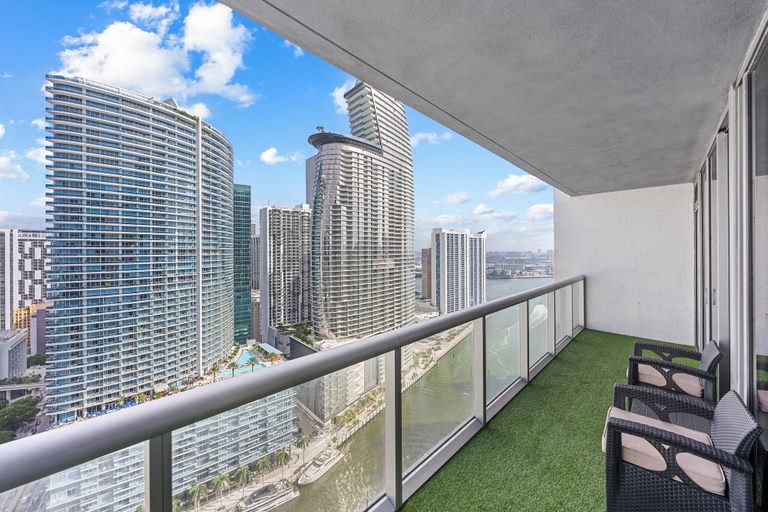 Others 4, Penthouse ICON W Hotel WaterViews Balcony Brickell, Miami-Dade