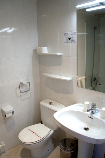 Bathroom 3, Hotel Boltana Ordesa, Huesca