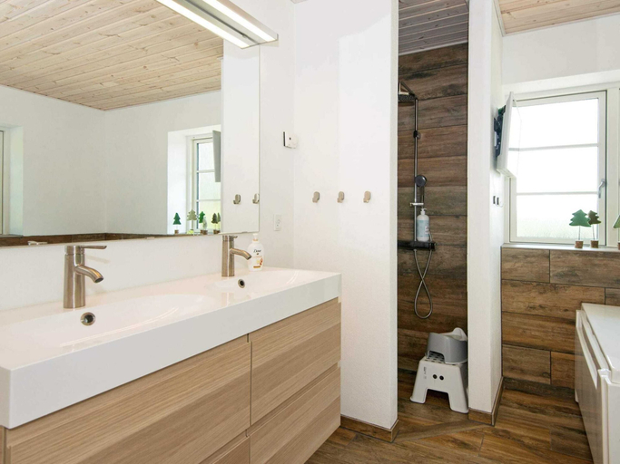 Others 3, 10 Person Holiday Home in Glesborg, Norddjurs