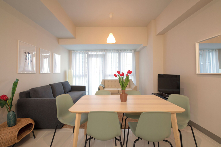 Others 4, Uptown Park Suites Tower 2, Taguig