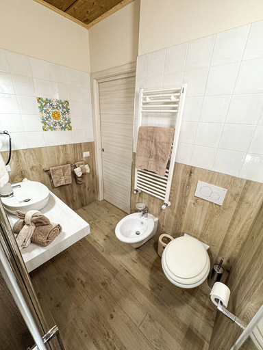 Bathroom 4, BONA NOVA – Puglia Living, Taranto