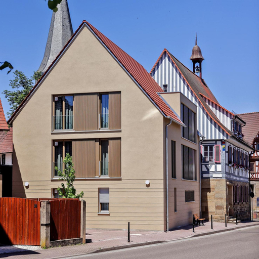 Exterior & Views