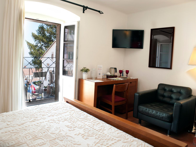 Bedroom 4, Dom Dinis, Marvão