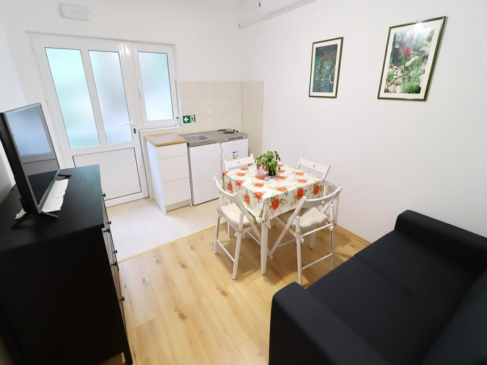 Others 3, Apartments Nodilo - Standard One Bedroom Apartment with Balcony and Sea View Apt 2, Mljet
