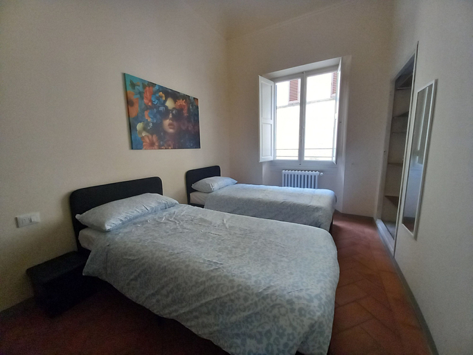 Room 3, Moro in Firenze With 4 Bedrooms and 2 Bathrooms, Florence