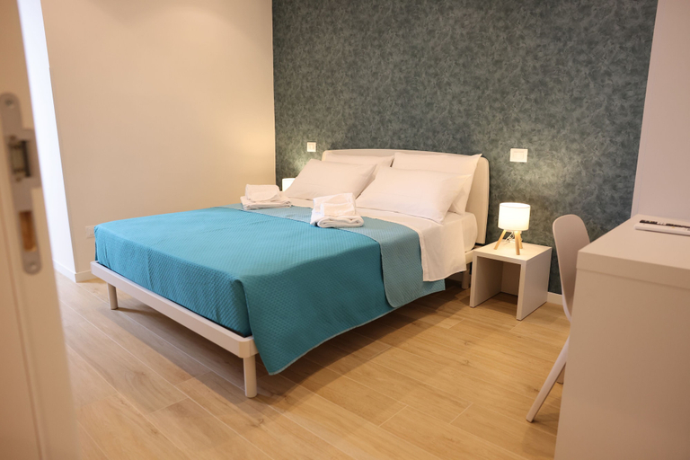 Bedroom 5, Le Barchette B&B, Salerno