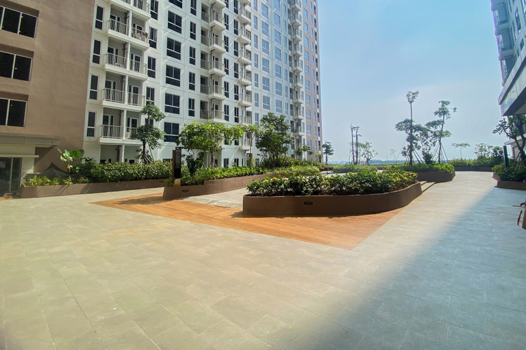 Exterior & Views, Minimalist And Enjoy Living Studio At Tokyo Riverside Pik 2 Apartment, Tangerang