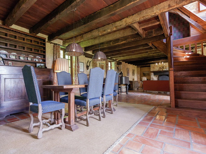 Food & Drinks, Charming Estate Dordogne with Pool, Dordogne