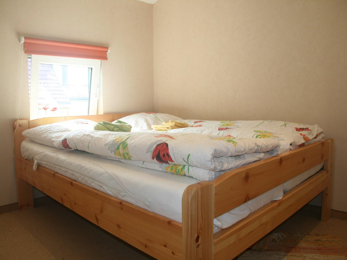 Bedroom 3, Schones Landhaus in Bastorf am Meer, Rostock