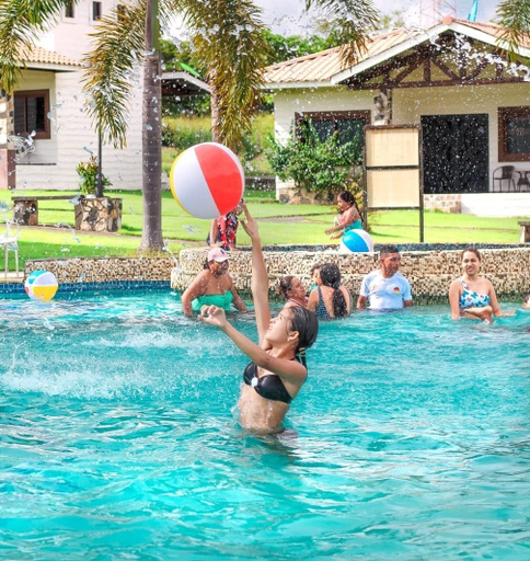 Sport & Beauty, Country Hills Las Lajas, San Félix