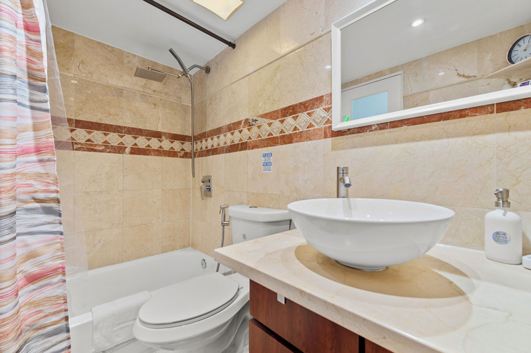Bathroom 2, Beachfront Ocean View Balcony Pool Gym, Broward