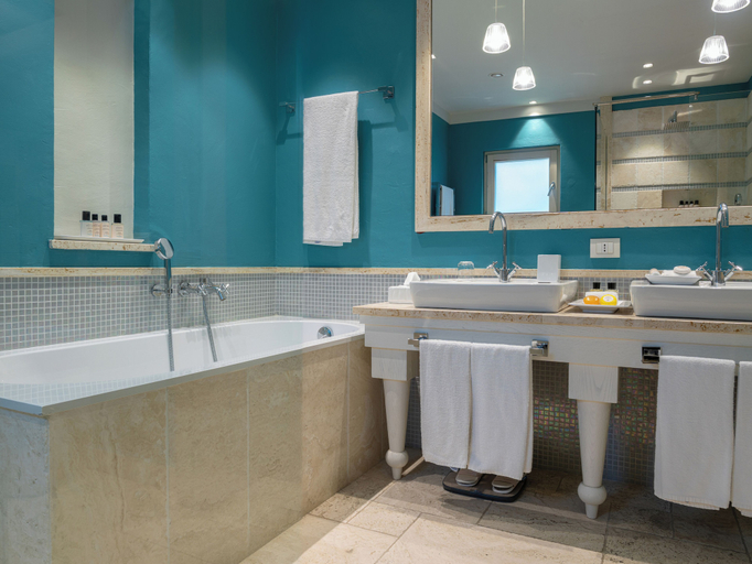 Bathroom 5, Forte Village Resort - Le Dune, Cagliari