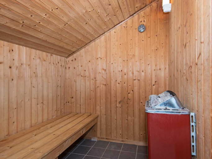 Others 3, 4 Star Holiday Home in Oksbol, Varde