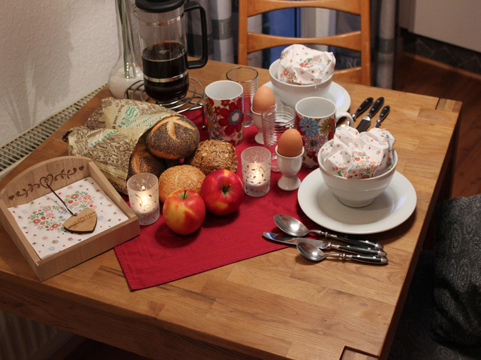 Food & Drinks 5, Modernes Appartement in Usseln mit Terrasse, Waldeck-Frankenberg