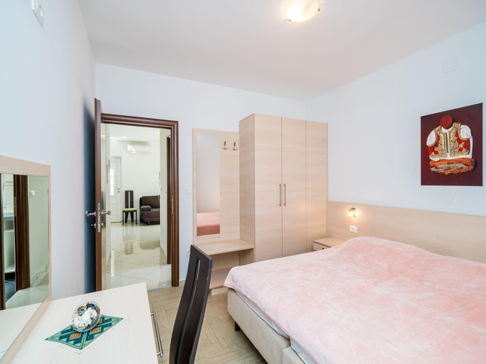 Bedroom 2, Villa Samba- Premium One-Bedroom Apartment with Balcony and Sea View, Župa Dubrovačka
