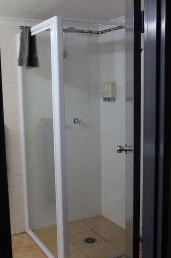 Public Area 4, Shearing Shed Motor Inn, Dubbo - Pt A