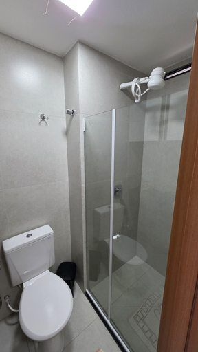 Bathroom, Flat Porto de galinha Villas 311 byLP, Ipojuca