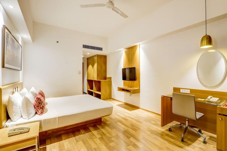 Bedroom 3, Lemon Tree Hotel Whitefield, Bangalore