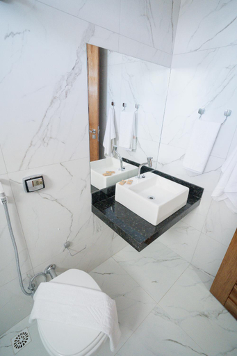 Bathroom 4, Arrey Express Hotel - Piracuruca, Piracuruca