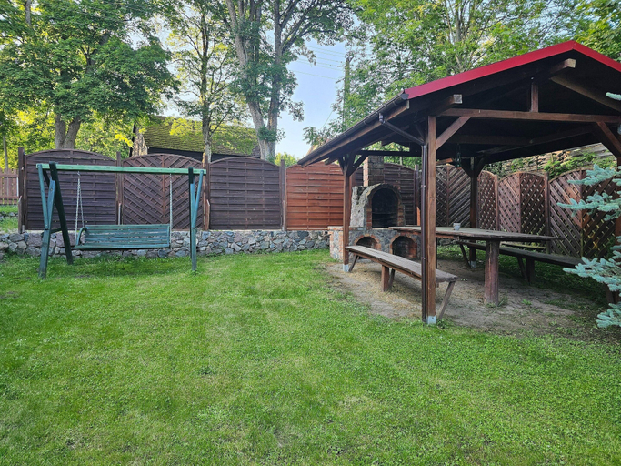 Garden 2, Large Holiday Villa in the Countryside, Koszalin