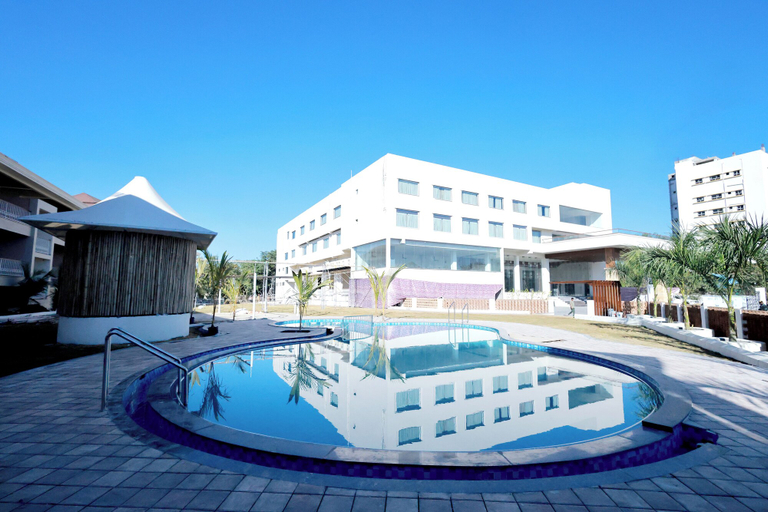 Sport & Beauty, The Grand Rudraksh, Amravati