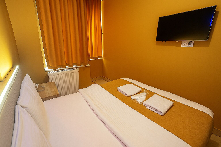 Bedroom 3, Esen Life Hotel, Kadıköy